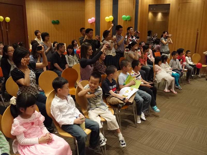 果博音乐中心上海静安总店“欢度六一果博的节日”音乐会成功举办 