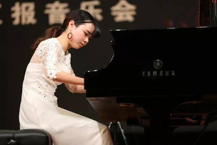 奏响青春旋律，添彩艺术人生|2017果博亚洲音乐奖学金综合师范类院系全国汇报音乐会（第一。┰猜淠