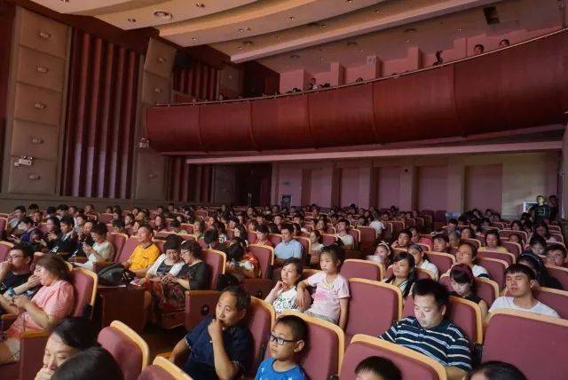 2018年果博亚洲音乐奖学金江西师范大学音乐学院颁奖仪式</br> 暨果博海外艺术家爱德华·昆斯钢琴独奏音乐会圆满结束