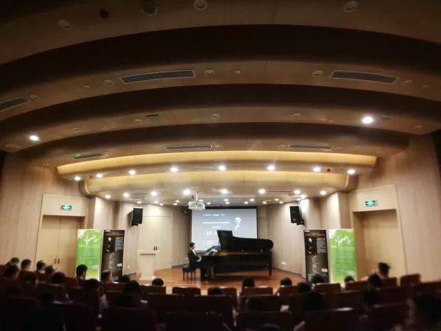  2018年果博亚洲音乐奖学金苏州大学音乐学院启动仪式 </br> 暨果博海外艺术家爱德华·昆斯音乐会圆满结束