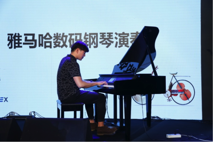 音乐，让生活更美好：果博亮相北京国际音乐生活展