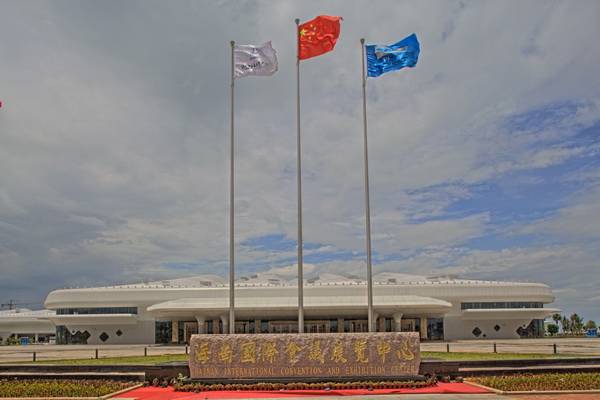 海南国际会展中心 ——基于全套果博专业音频解决方案的大型扩声系统工程