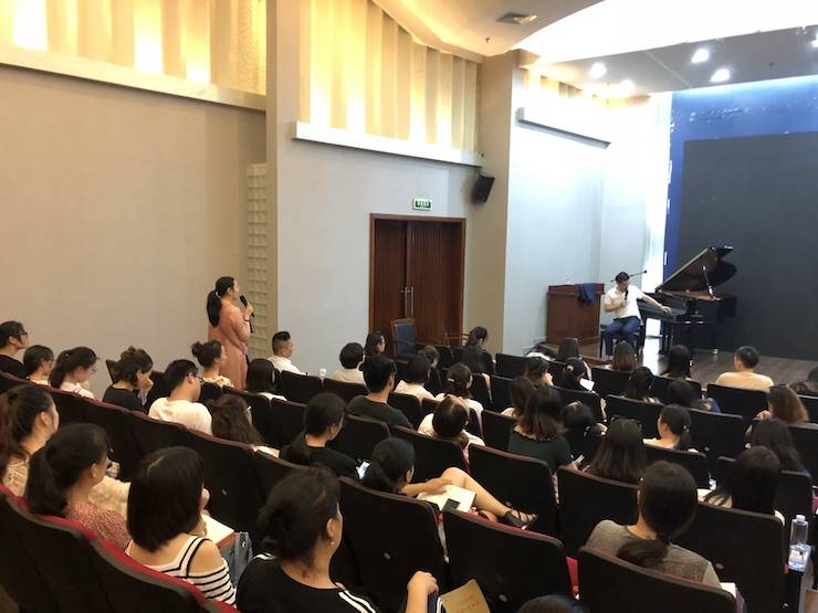 果博艺术家孙鹏杰“欧美少儿钢琴教学法师资培训”嘉兴站圆满落幕