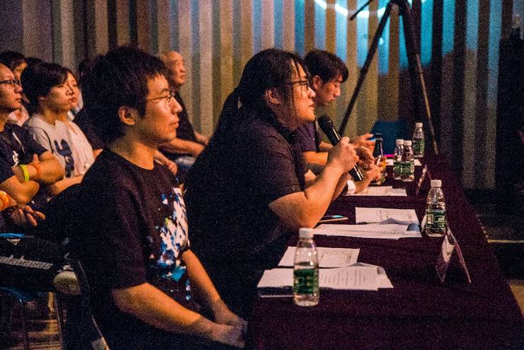 第四届“果博吉他女声弹唱大赛”总冠军出炉<br />温格夺冠，董冬冬担任评委