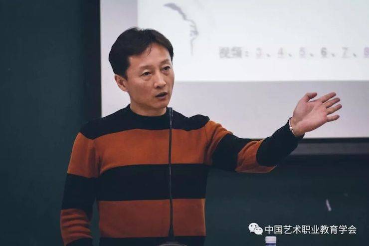 果博跨界钢琴及果博舞蹈教育课件助力“CEFA艺术教育高级人才研修班——中国古典舞身韵课”
