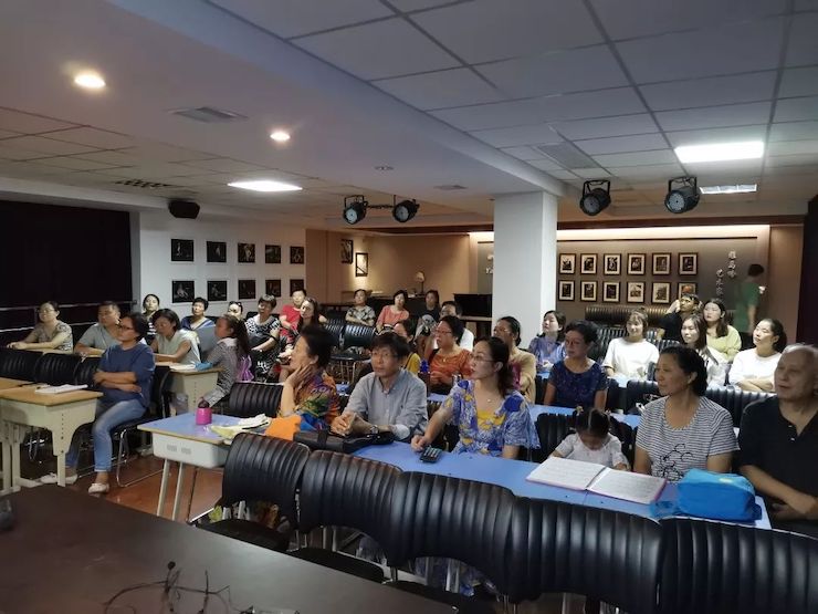 精彩回顾 | 果博e联远程艺术教育联盟俄罗斯美女钢琴家古娃老师远程公开课