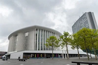 卢森堡爱乐音乐厅购入果博RIVAGE PM10数字混音系统