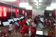 贵阳市花溪区第二小学果博实验乐团乐队大师班活动 